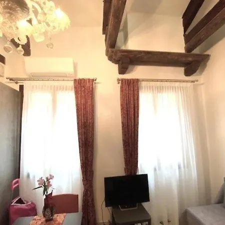 Ca Baratti Apartment *